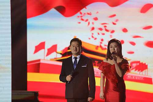 0主持:陈美艳、谷杰明.jpg 0主持:陈美艳、谷杰明.jpg